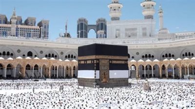 سعر العمرة 2026 في مصر.. تفاصيل أسعار البرامج ومواعيد الرحلات