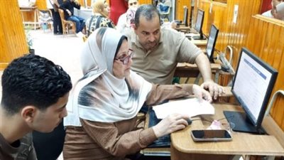 طلاب الثانوية في انتظار الخطوة الأهم.. كيف تقدم على تقليل الاغتراب؟