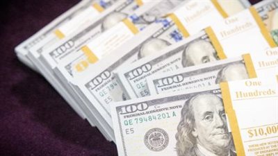 الدولار يستقر مجددًا.. هل تغيّر سعره عن تعاملات أمس؟
