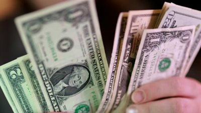سعر الدولار اليوم في مصر.. تحرك محدود وأسعار متقاربة بين البنوك