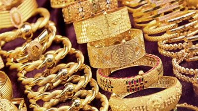 أسعار الذهب اليوم في مصر.. عيار 24 يسجل 7000 جنيه وعيار 21 بـ6125
