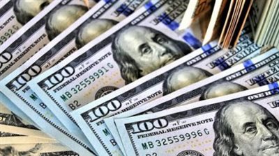 مفاجأة في سعر الدولار اليوم.. كم سجل الأخضر في البنك الأهلي وبنك مصر؟
