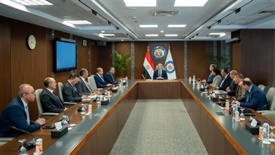 تحرك جديد من وزير البترول.. ماذا يحدث لزيادة الإنتاج وتأمين احتياجات السوق؟
