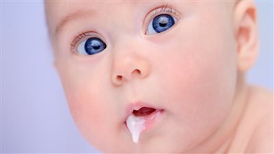 أعراض الارتجاع الصامت عند الرضع