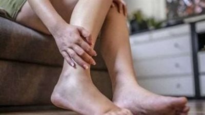 أعراض عرق النسا في الرجل اليمنى