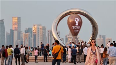 رئيس الفيفا يفتتح منطقة مشجعى كأس العالم 2022 بمشاركة أساطير كرة القدم