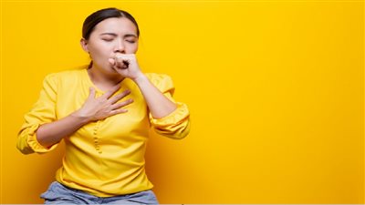 المشروب السحري لعلاج السعال الليلي.. خلطة منزلية طبيعية