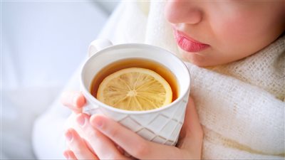 علاج السعال في المنزل.. 5 طرق مفيدة بالأعشاب